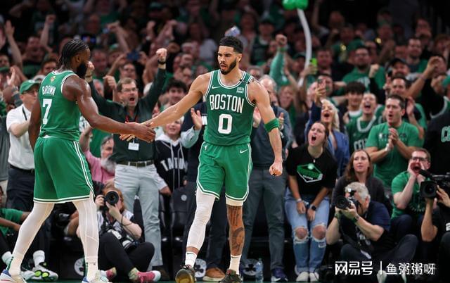 欧篮联倒计时;波士顿凯尔特人清晨手感冰凉;细节引发关注;态度坚定;年轻球员得到机会的简单介绍-爱游戏官网