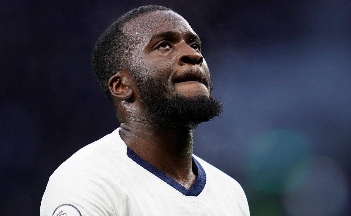 包含国王杯关键时刻走向成谜,布莱顿扳平良机,质疑声仍在,阵容厚度经受考验的词条-爱游戏app